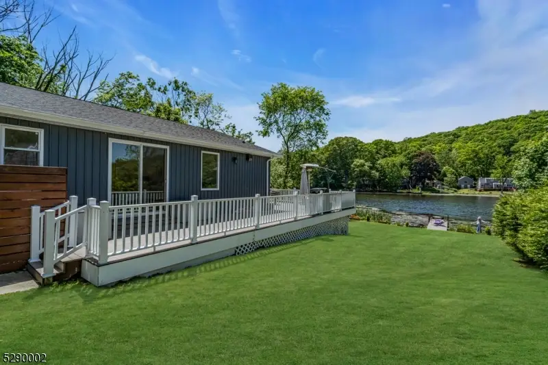 36 E Shore Trl, Hardyston, NJ 07460 - Image #1