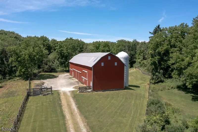 154 Meadows Rd, Lafayette, NJ 07848 - Image #3