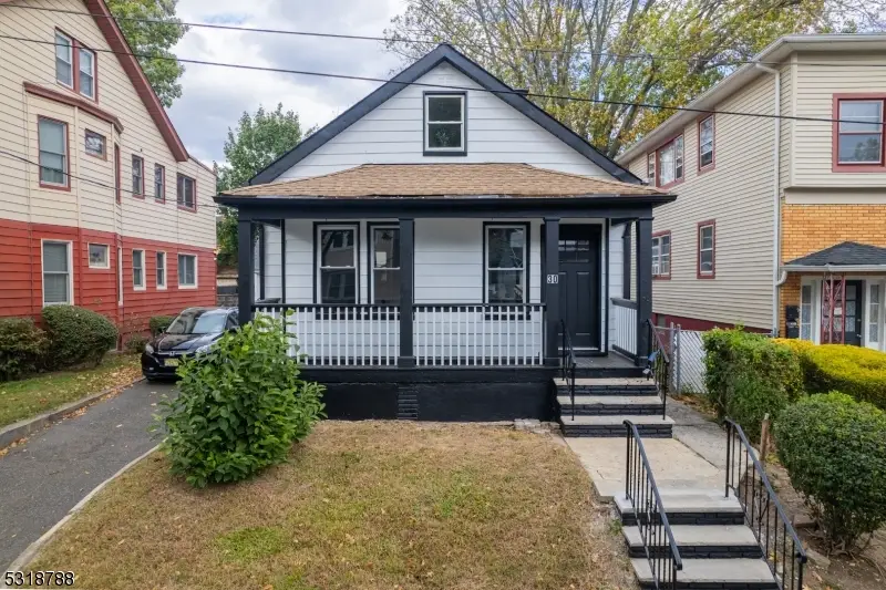 30 Allen St, Irvington, NJ 07111 - #1