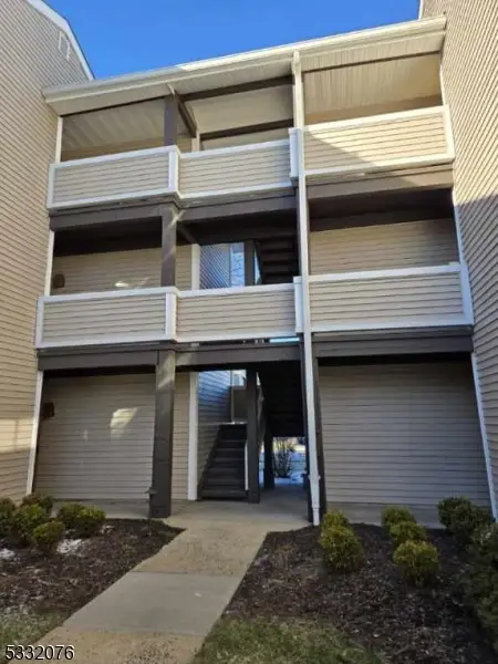 221 Broadmoor-4, Union, NJ 07083 - Image #1