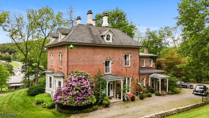 20 Belvidere Ave, Oxford, NJ 07863 - Image #1