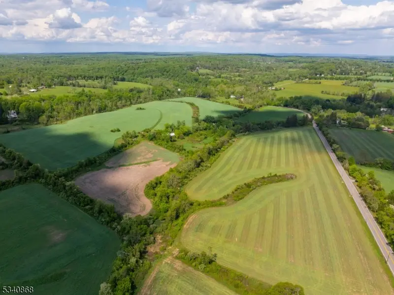 722 Rosemont Ringoes Rd, Delaware Township, NJ 08559 - Image #1