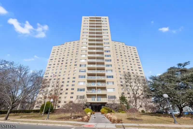 377 S Harrison St #9G, East Orange, NJ 07018 - Image #1