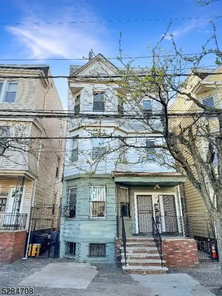 132 Ridge St, Newark, NJ 07104 - Image #2