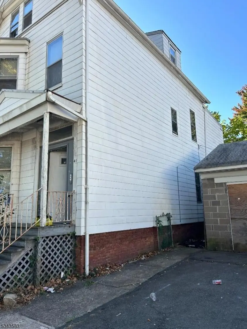 41 9th Ave, East Orange, NJ 07018 - Image #3