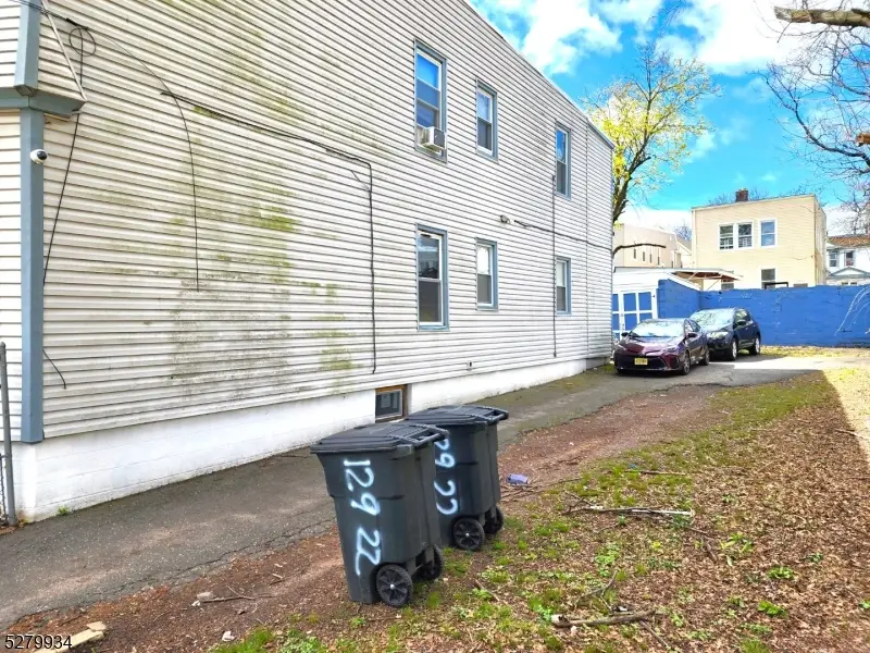 129 22nd St, Irvington, NJ 07111 - Image #2