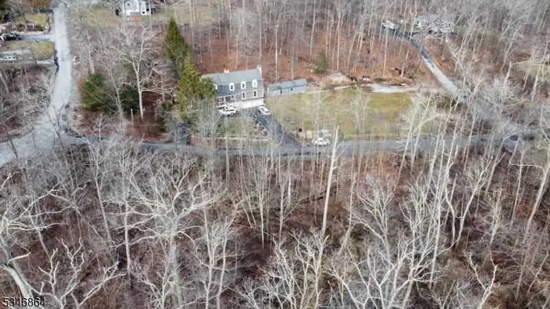 68 W Shore Dr, Crandon Lakes, NJ 07860 - Image #3