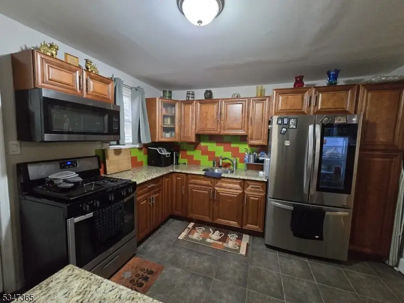 36 Holland St, Newark, NJ 07103 - Image #1