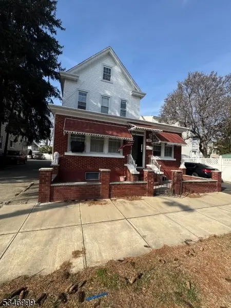 39 Grand St, Garfield, NJ 07026 - #1