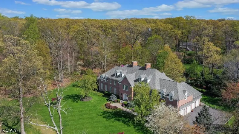 552 Stangle Rd, Martinsville, NJ 08836 - Image #2