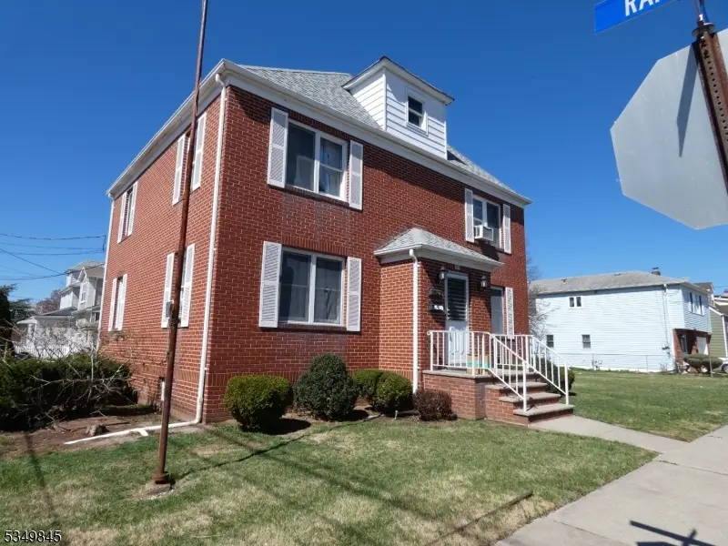 123 Heald St, Carteret, NJ 07008 - Image #2