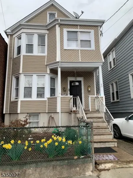 330 River Dr, Garfield, NJ 07026 - Image #1