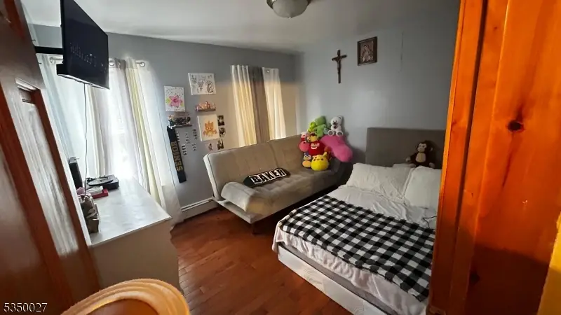 330 River Dr, Garfield, NJ 07026 - Image #3