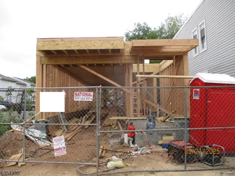 628 S 12th St, Newark, NJ 07103 - Image #2