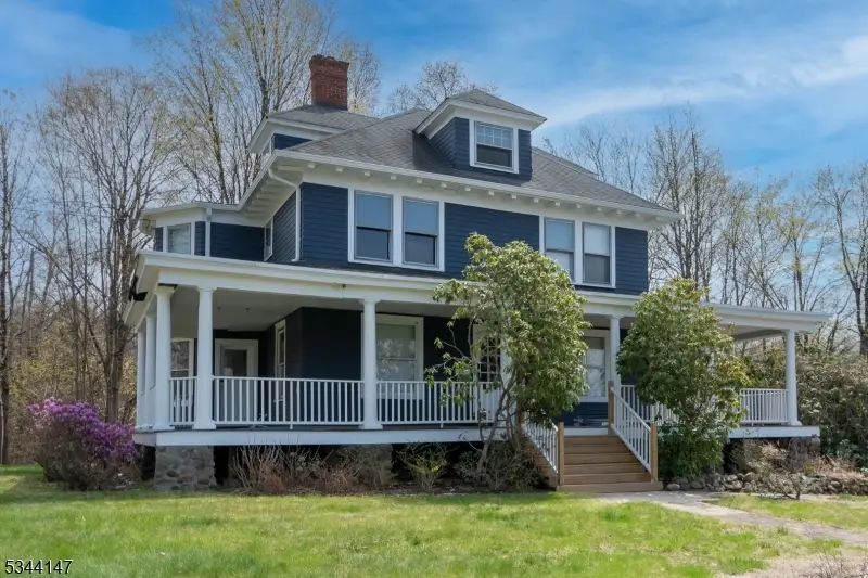 144 Passaic Ave, Roseland, NJ 07006 - Image #3