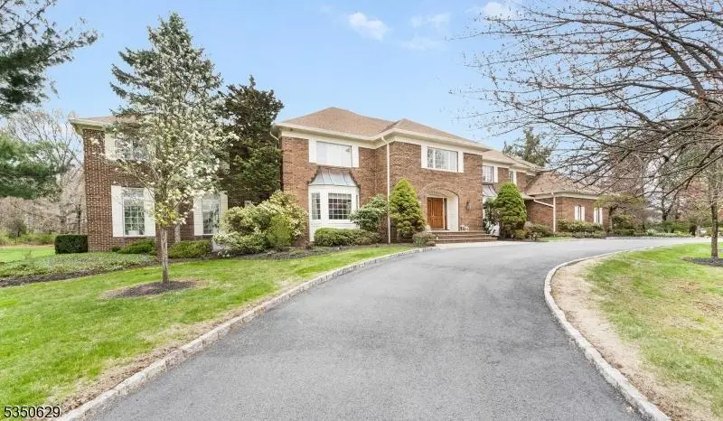 4 Ascot Ln, Mendham Township, NJ 07945 - Image #1