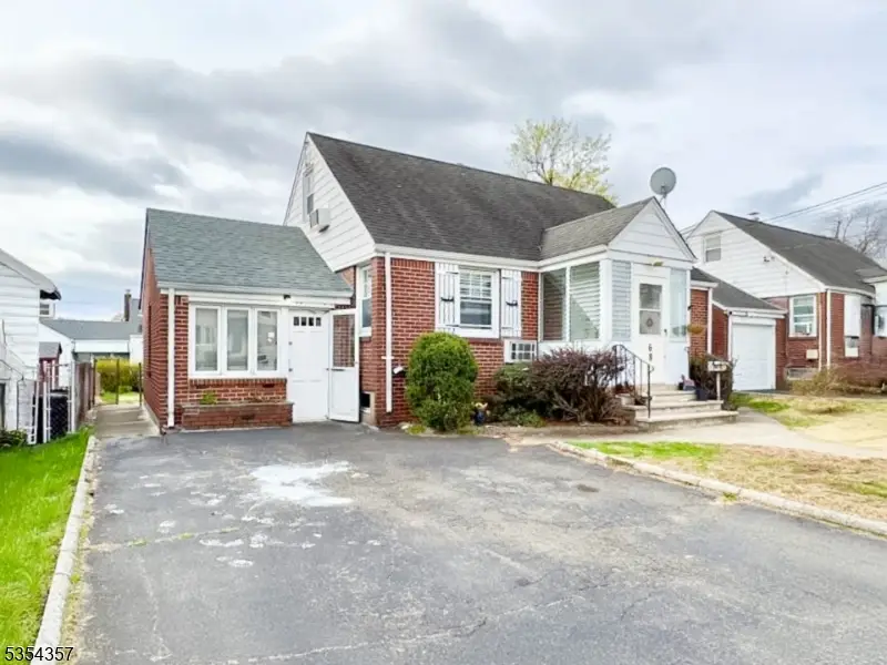 68 17th Ave, Elmwood Park, NJ 07407 - Image #2