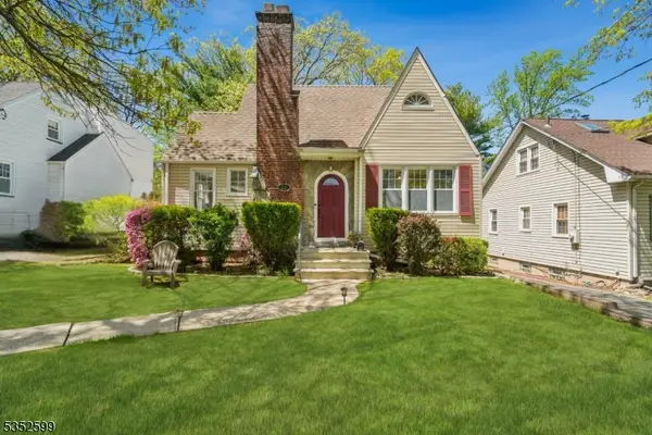 33 Maple Ave, West Orange Twp., NJ 07052