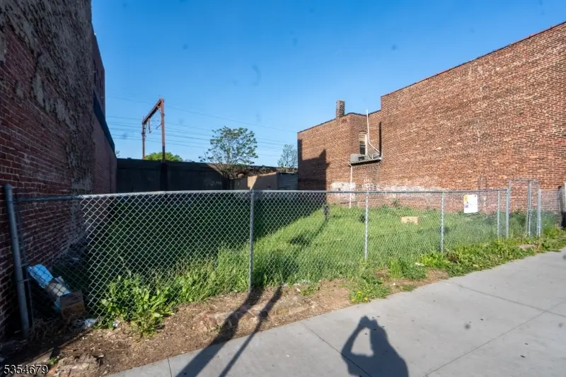 395-99 Dr Mlk Jr Blvd, East Orange, NJ 07018 - Image #3