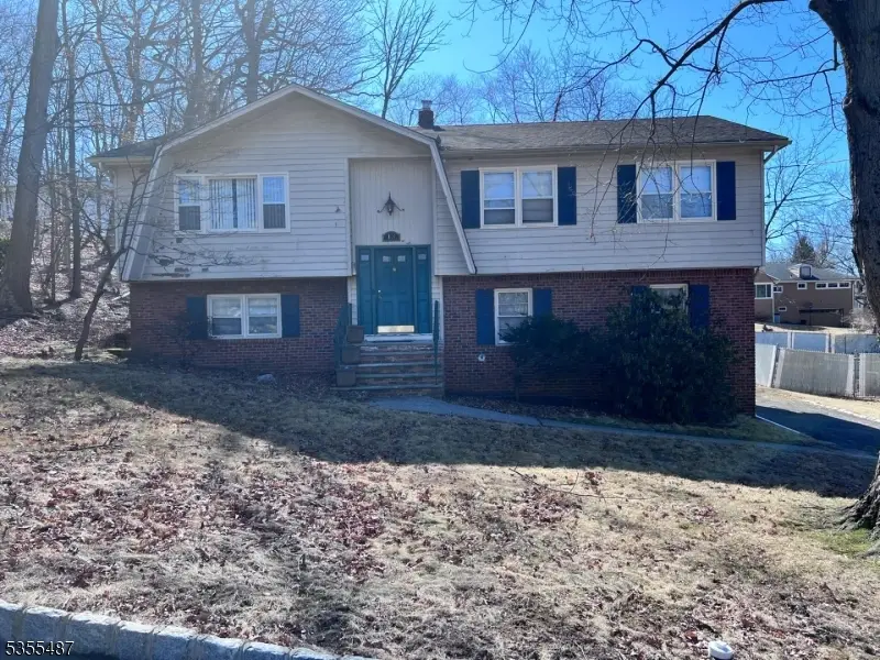 13 Arverne Rd, West Orange, NJ 07052 - Image #3