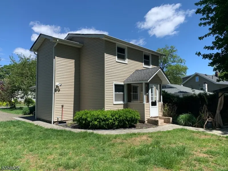 7 Shore Rd, Wayne, NJ 07470 - Image #2