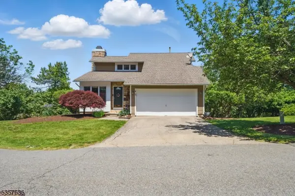 7 Canada Goose Dr, Allamuchy Twp., NJ 07840