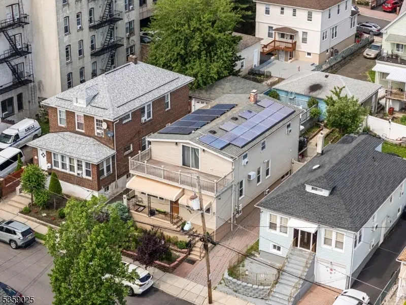 263 Morningside Ave, Cliffside Park, NJ 07010 - Image #2