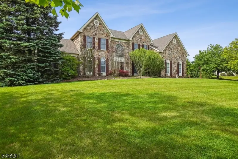 16 Surry Lane16, Asbury, NJ 08802 - Image #2