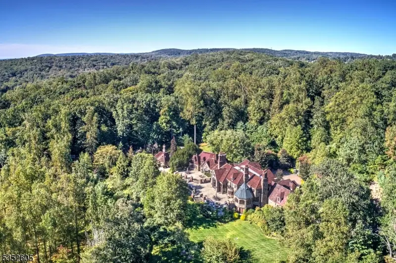 770 Pottersville Rd, Chester Township, NJ 07931 - Image #3