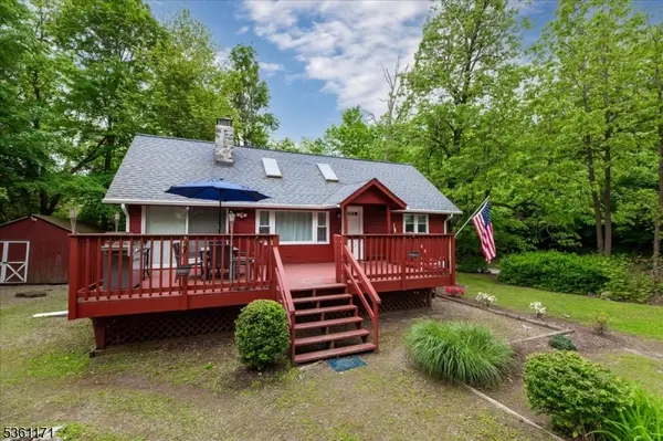 85 Breakneck Rd, Vernon Twp., NJ 07422