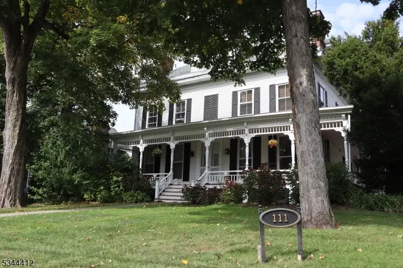 111 Center St, Clinton, NJ 08809 - Image #1