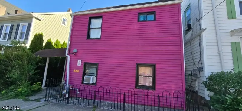 286 Chambers St, Phillipsburg, NJ 08865 - Image #3