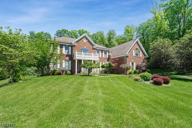 8 Limekiln Ct, Green Township, NJ 07821 - Image #3