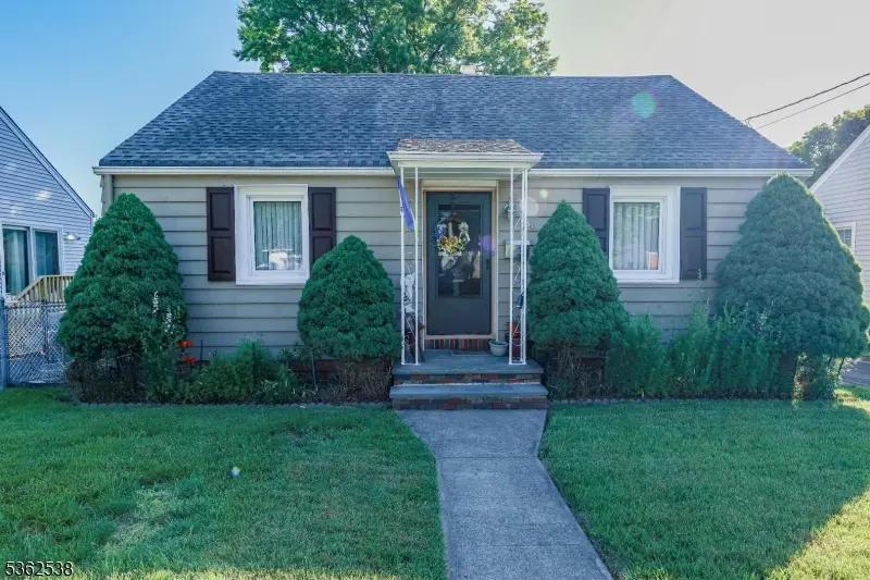 136 Martin Ave, Clifton, NJ 07012 - #2