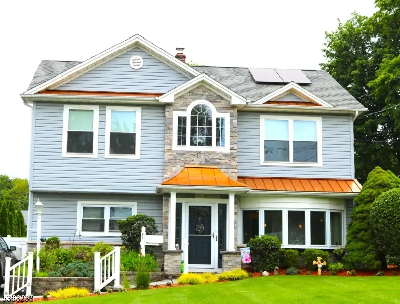 75 Sunrise Ter, Cedar Grove, NJ 07009 - Image #1