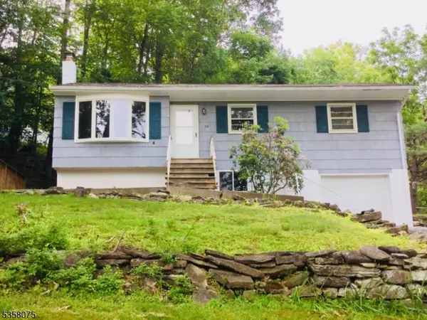 78 Hillside Ter, Green Twp., NJ 07821