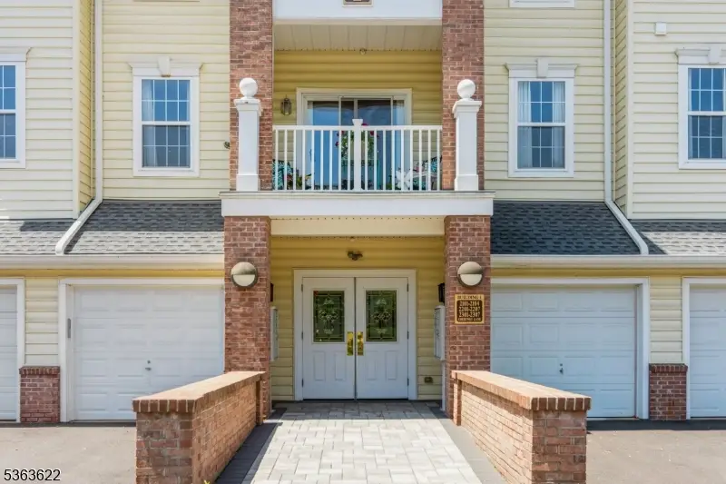 2305 Courtney Ln #2305, Franklin Township, NJ 08873 - Image #1