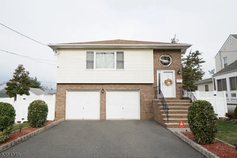44 Joseph St, Clark, NJ 07066 - #3