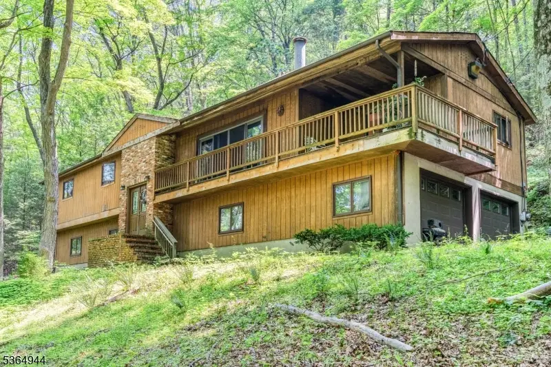 44 Kohlbocker Rd, Fredon Township, NJ 07860 - Image #1