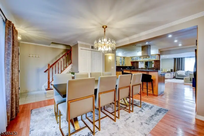 139 Donato Dr, Singac, NJ 07424 - Image #1