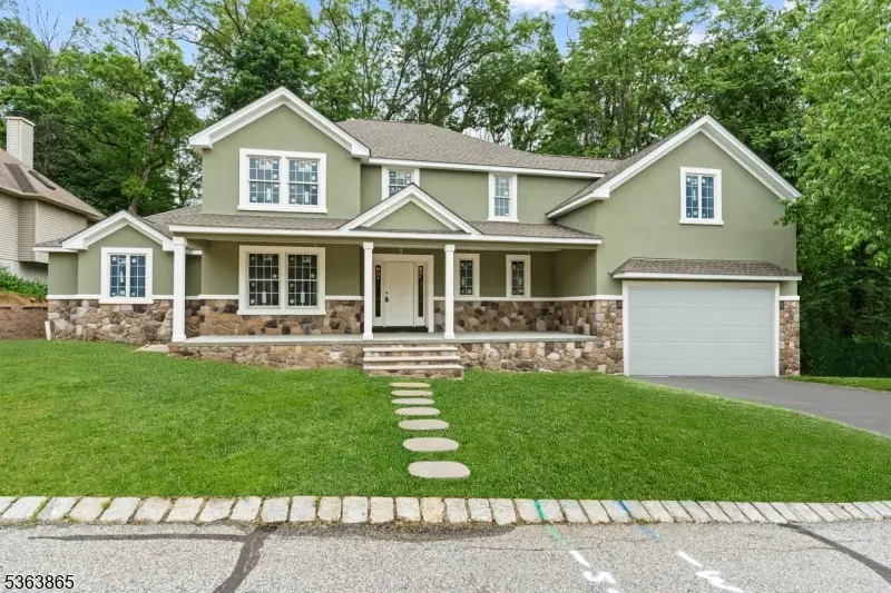 29 Bracken Hill Rd, Hardyston, NJ 07419 - Image #2