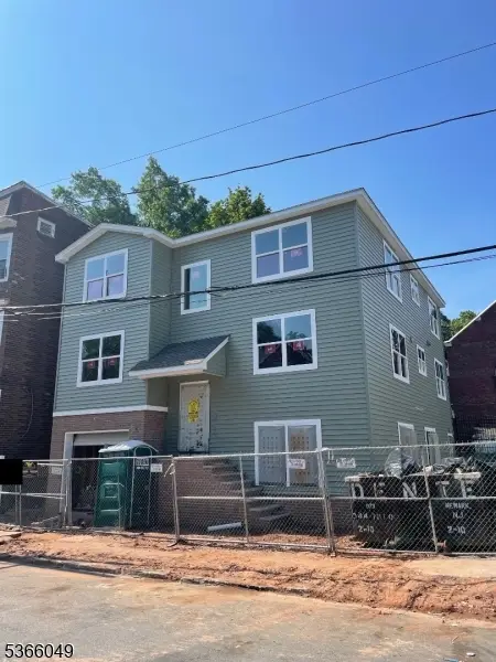 122-124 Rose Terrace, Newark, NJ 07108 - Image #1