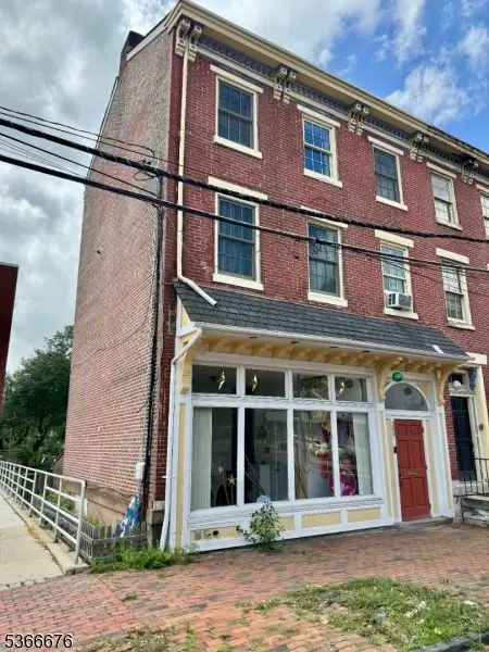 209 E Front St, Trenton, NJ 08611 - Image #2