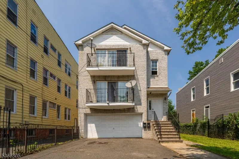 303-305 W Runyon St, Newark, NJ 07108 - Image #2