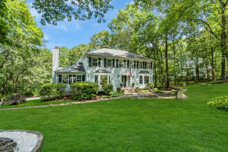 4 Fern Ct, Roxbury Township, NJ 07836 - Image #2