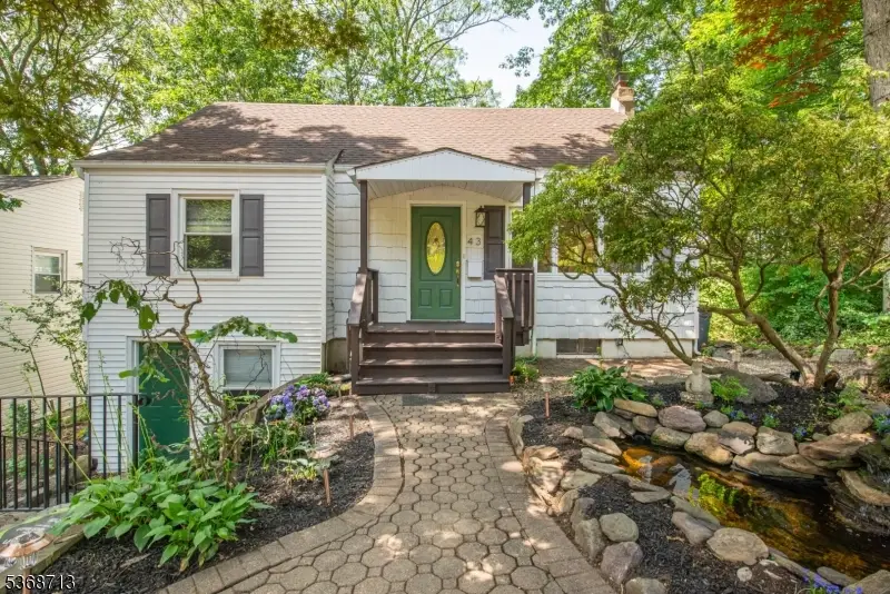 43 Longview Trl W, Denville, NJ 07834 - Image #1