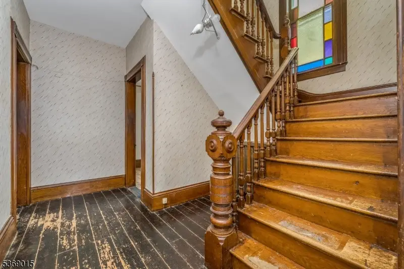 111 E Washington Ave, Washington, NJ 07882 - Image #2