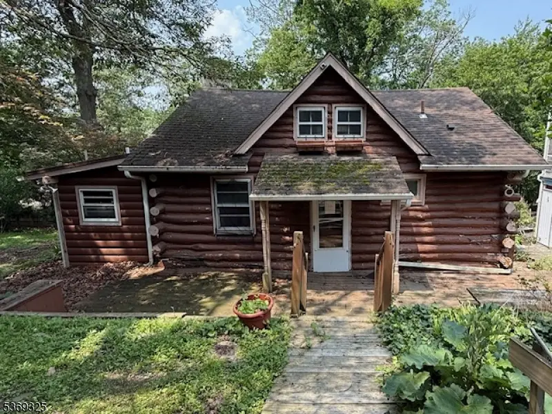 66 Lindys Dr, West Milford, NJ 07480 - Image #2