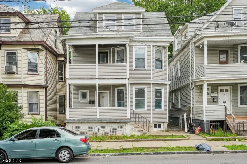 467 E 18th St, Paterson, NJ 07514 - Image #1