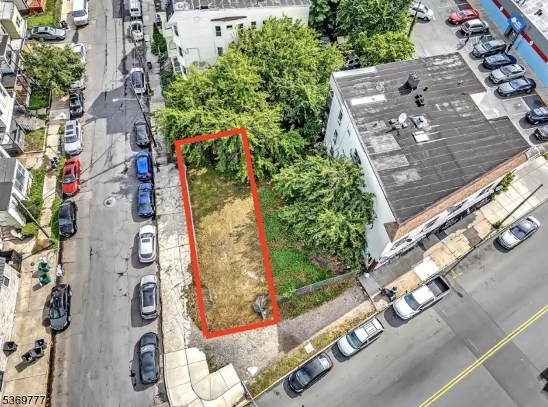 941 Clinton Ave, Irvington, NJ 07111 - Image #2